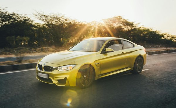 Plaque d'immatriculation ua en ukraine : comment la lire correctement ?