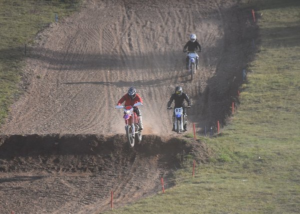 Comment personnaliser sa moto avec des accessoires et des modifications esthétiques ?