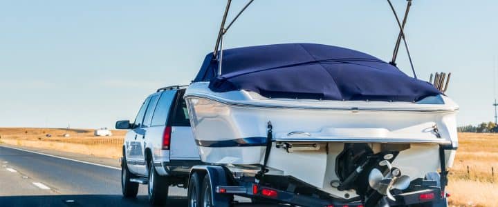 Assurer une remorque de bateau : quelle est l’assurance idéale ?